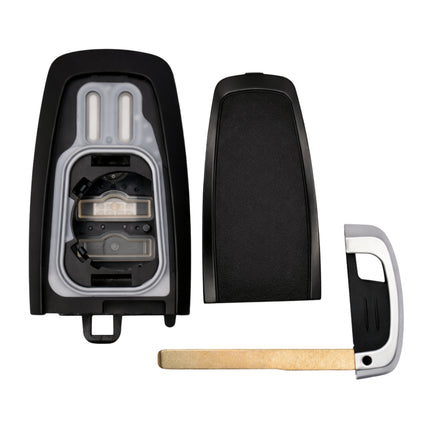 Smart key casing with internal front, back panel and key blade