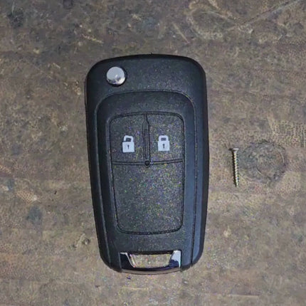 Vauxhall HU100 2-button key fob case and key blade fitting video guide